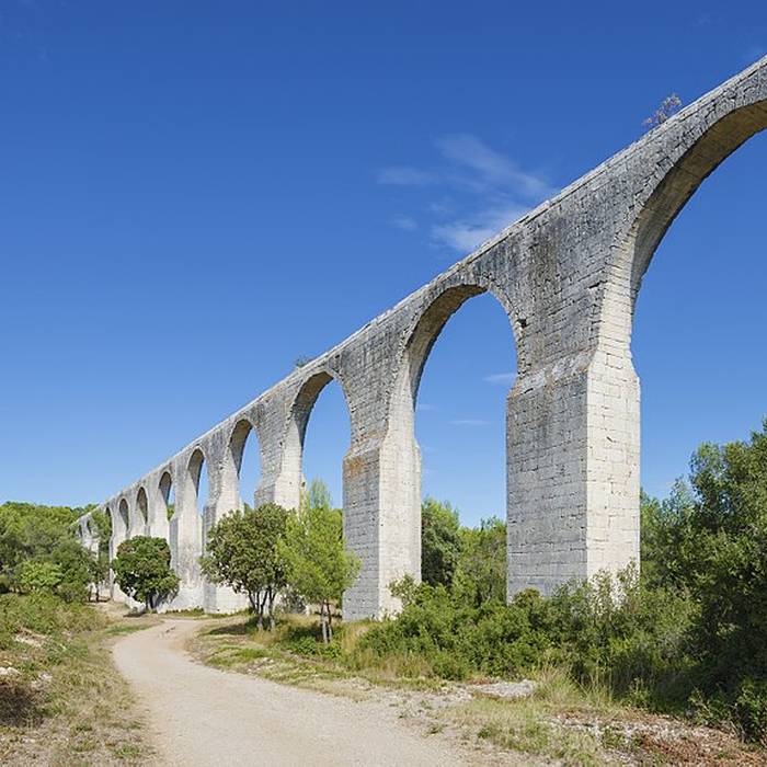 Photo de Aqueduc de Castries